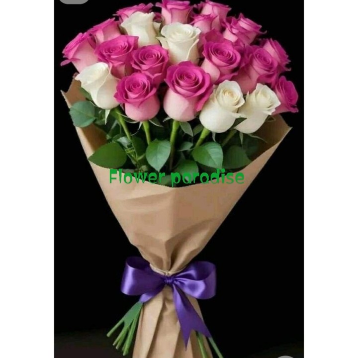 Pink and white roses Bonquet